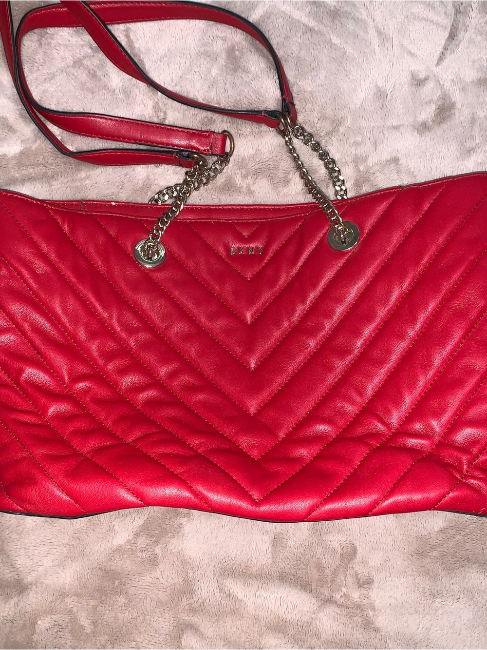 Quilted Red Shoulder Tote with Chain Straps